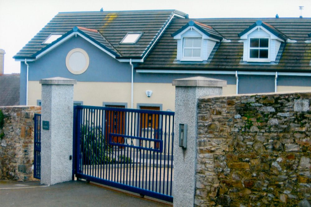New Development of 4 no 3 Bedroom Townhouses & 1 2 bedroom apartment – Clockhill, Dundrum